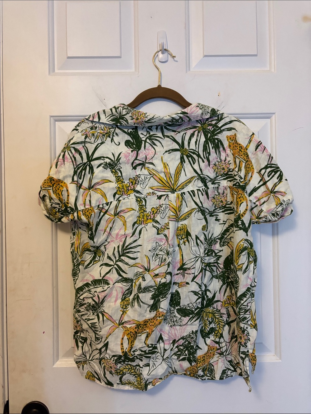 100% Linen Rachel Zoe Cream Button-Down Shirt with Tropical Print - Picture 3 of 3